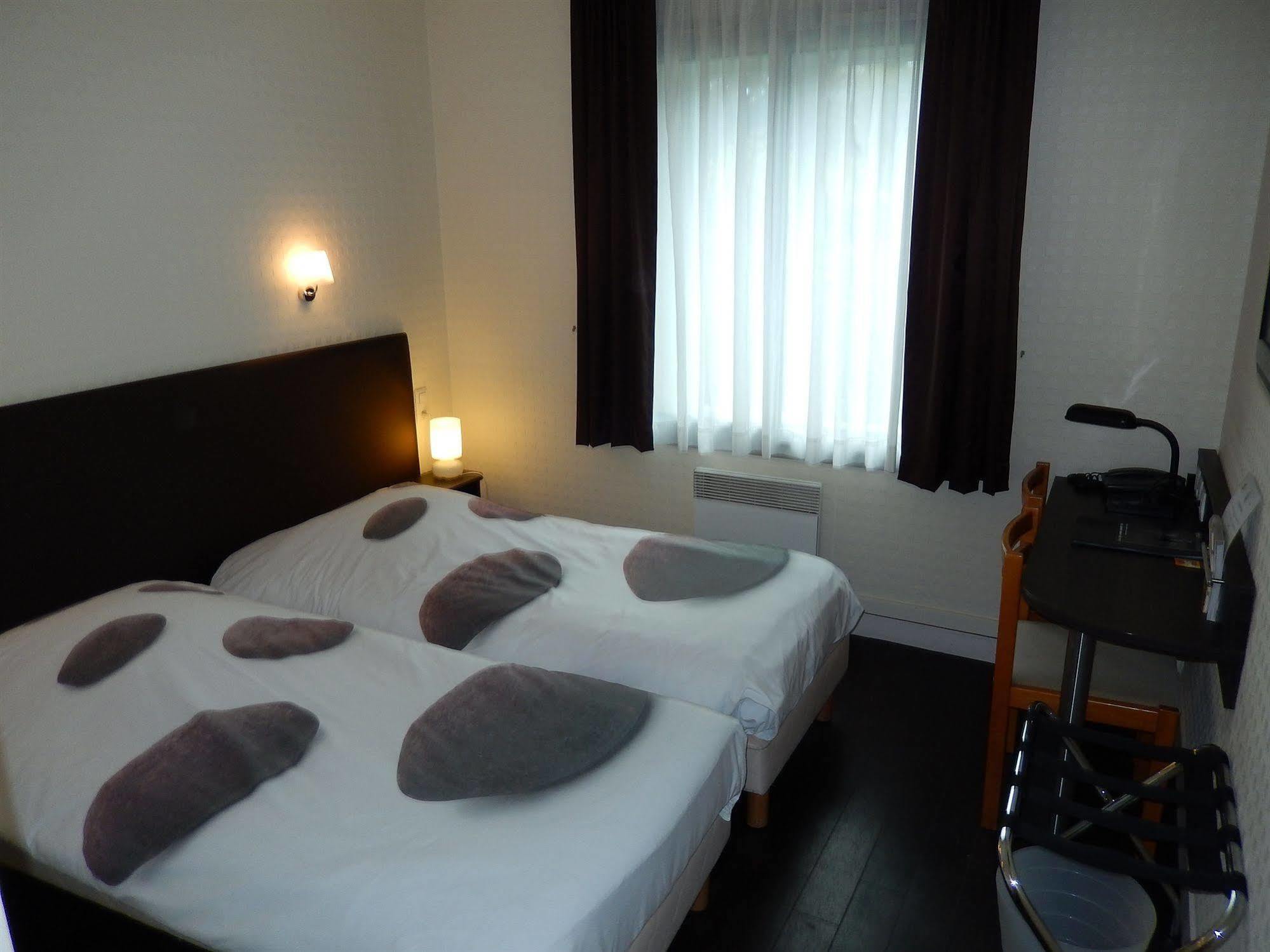 Logis Hotel Lodge La Valette Cesson-Sévigné Εξωτερικό φωτογραφία